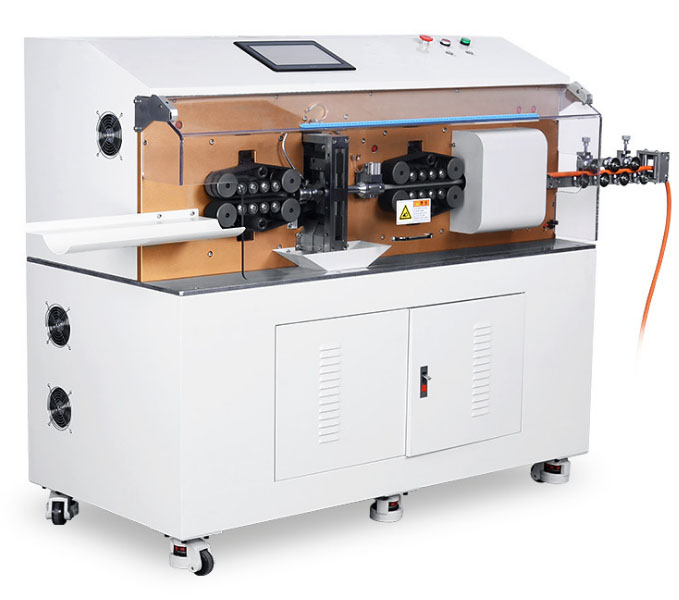 选择新能源汽车线束加工设备要考虑那些线材加工因素？